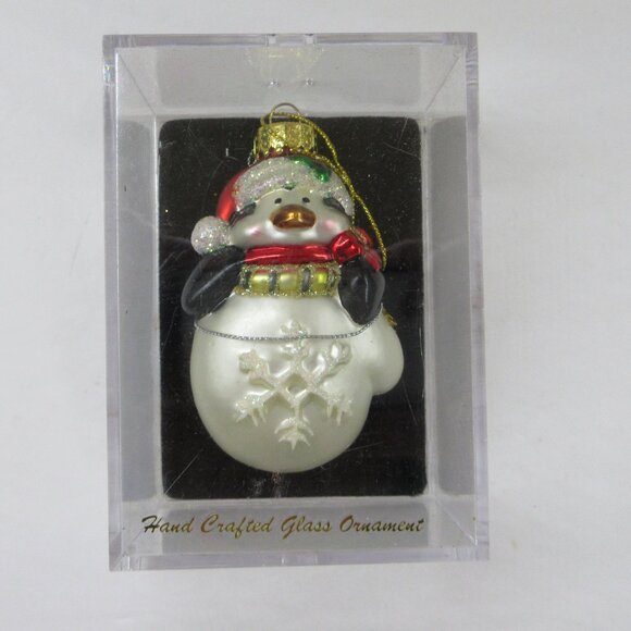 Unique Treasures Glass Penguin 3" Christmas Ornament in original box - Picture 12 of 15